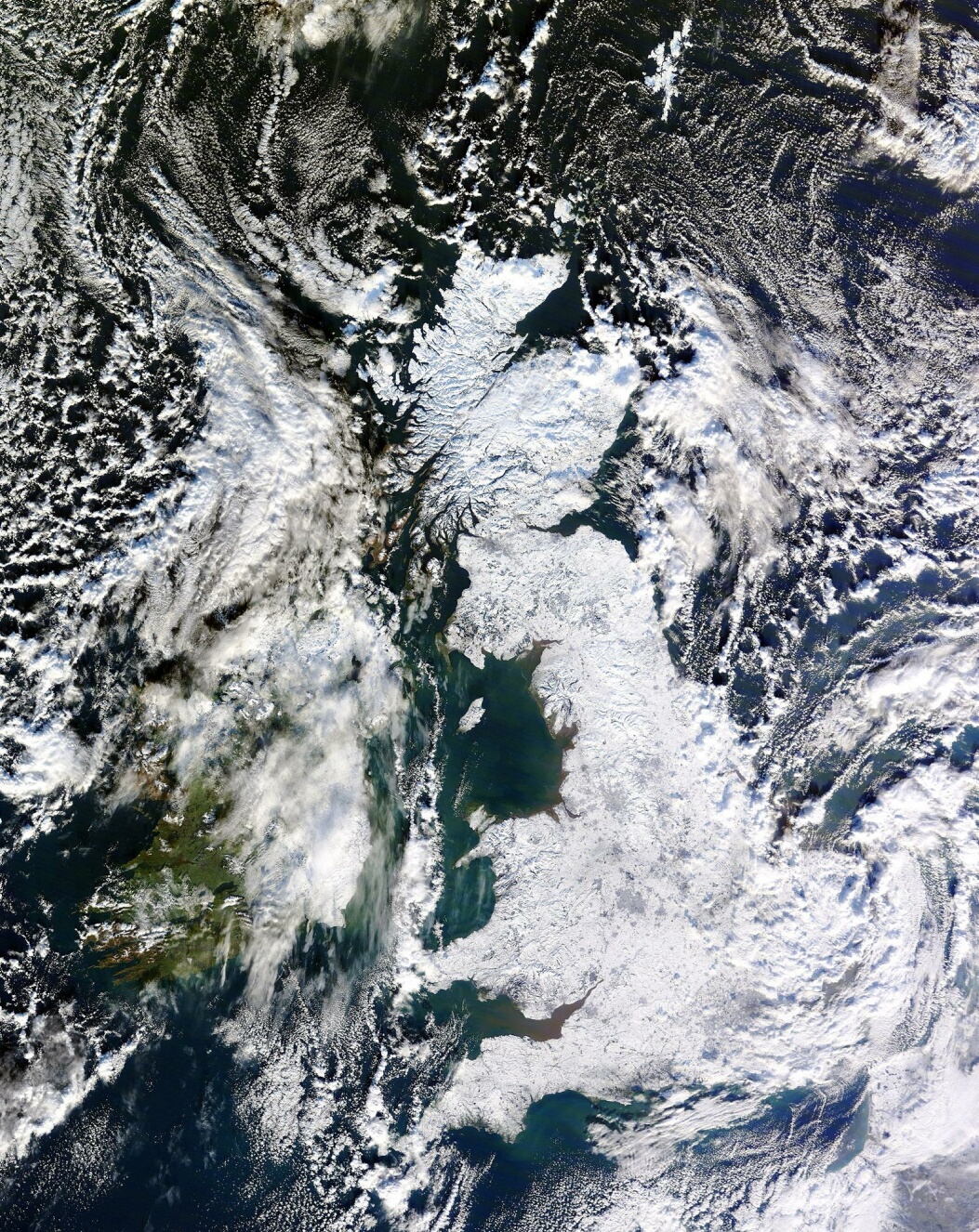 02-uk-snow-cover-satellite-pic1.jpg