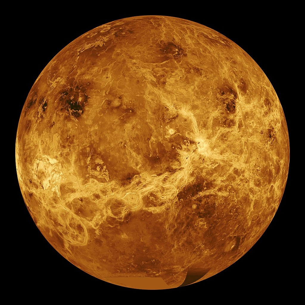 1024px-Venus_globe.jpg