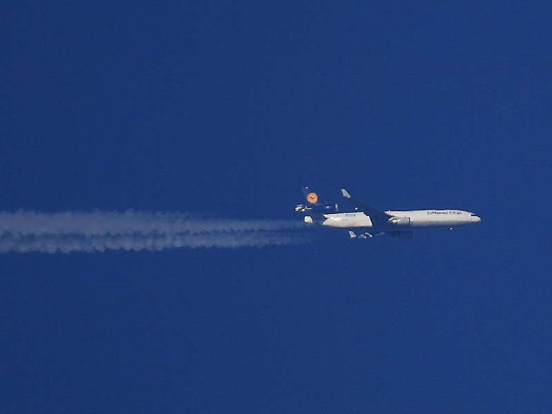 1312-MD11-LufthansaCargo.jpg