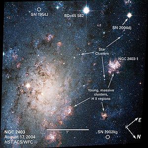 300px-NGC_2403HSTSN.jpg