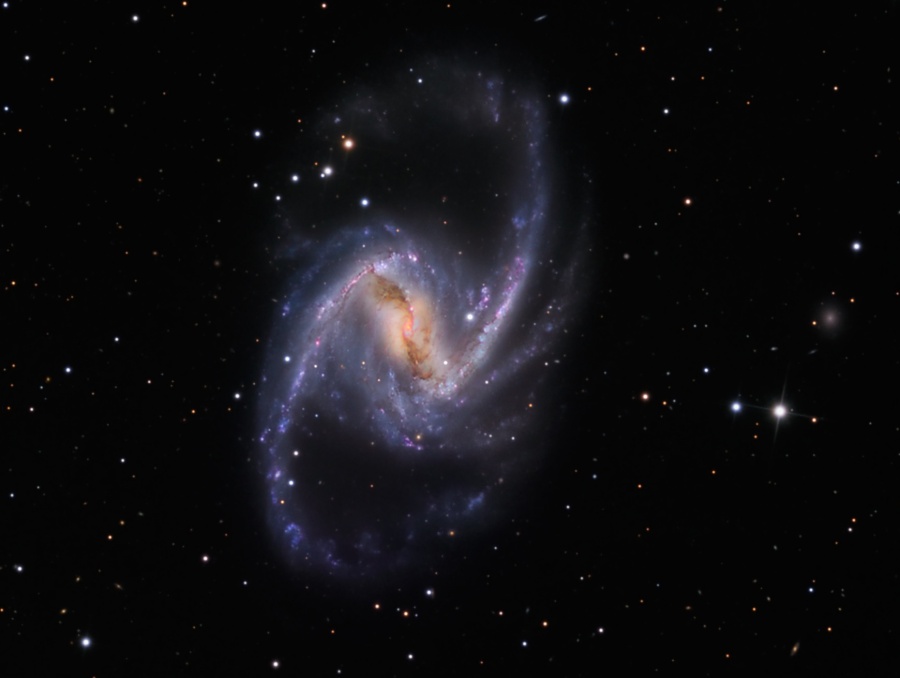 NGC1365_pugh900c.jpg