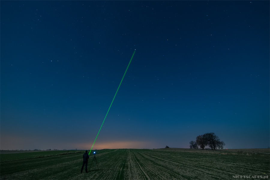 Zielony-laser-wskaznik1.jpg