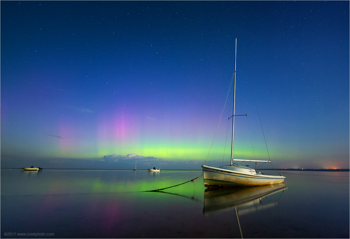 aurora-boat-090717ChrisCook.jpg