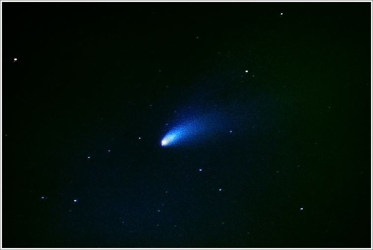 kometa_Halea-Boppa_02.jpg