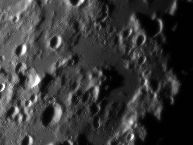 moon-2203.jpg