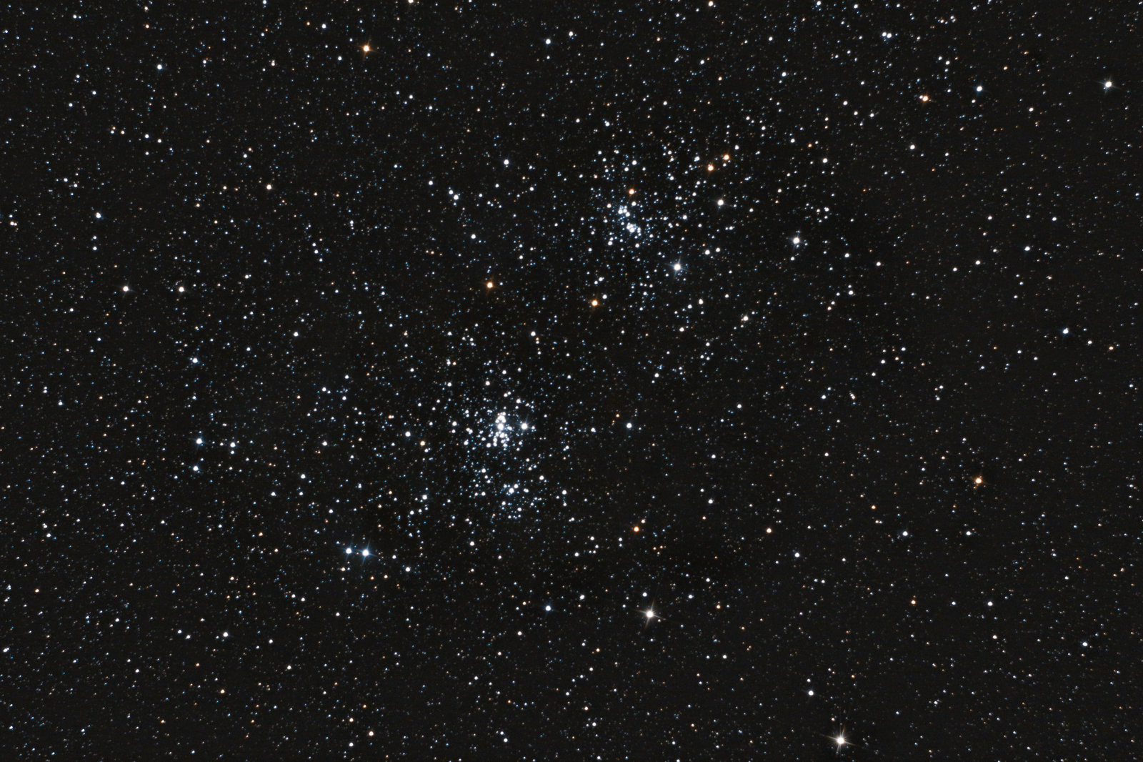 59941639906f7_NGC884NGC869.thumb.JPG.79970a2a2ffe10718d103da33caaa280.JPG