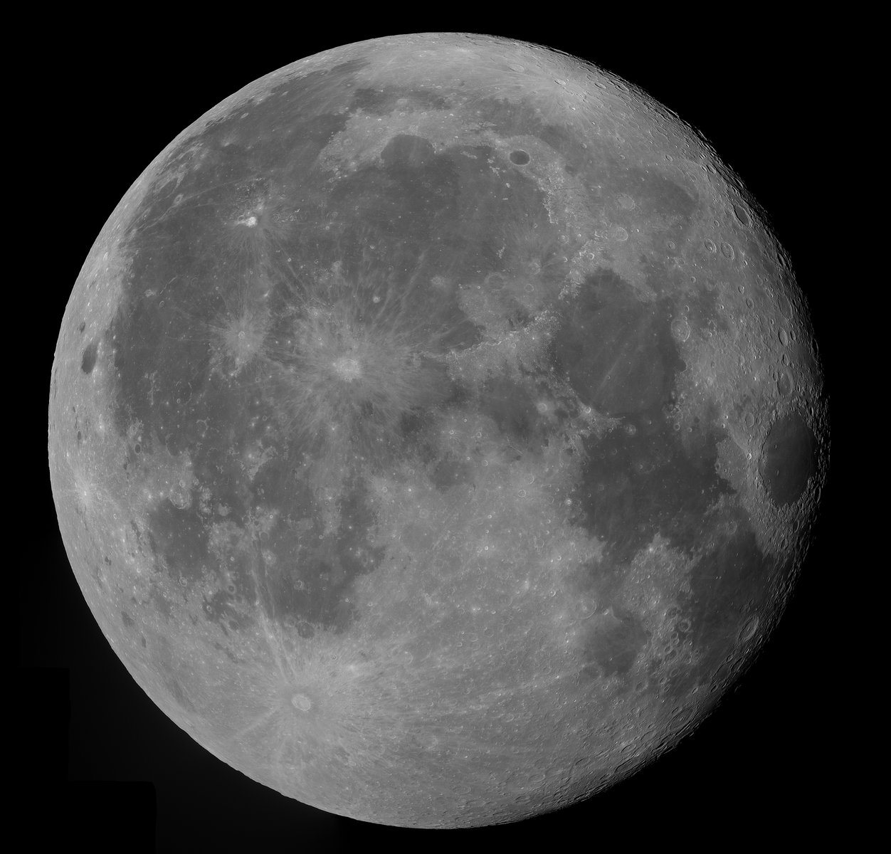 Moon_2017-10-06-2255.jpg