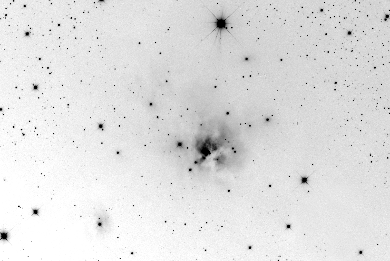 NGC1579ja.jpg.d397ea4d58fc83938547ef3286ba4359.jpg