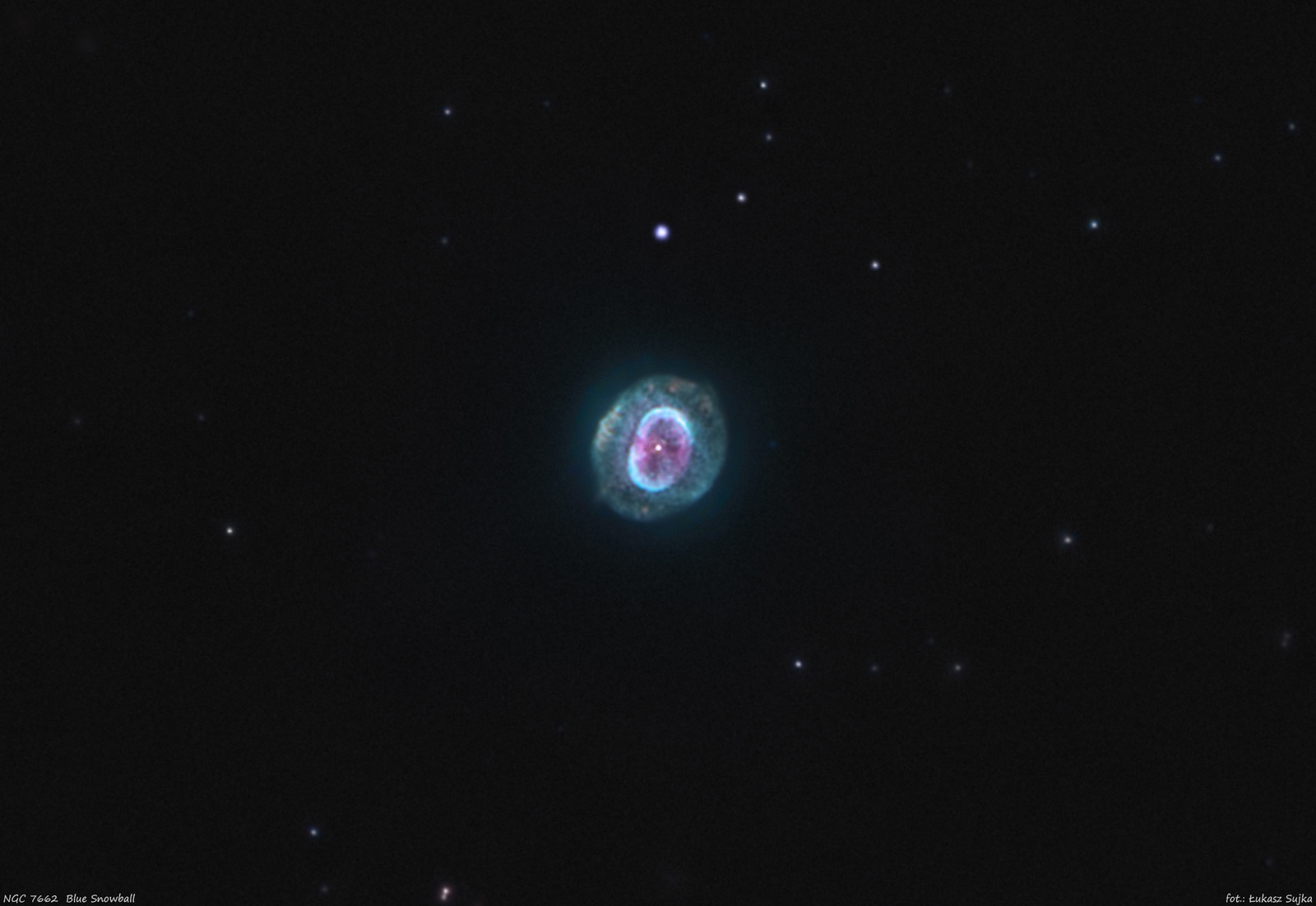 39560387_NGC7662crop300v2.thumb.jpg.3a6c2d24328af9bfaa074d6ac57099ae.jpg