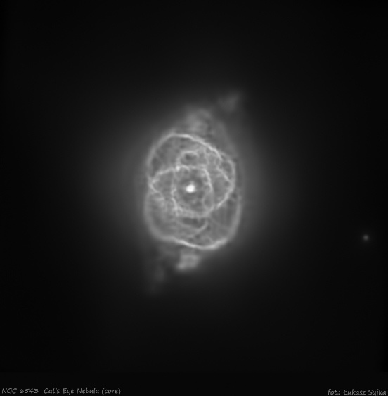 19699870_NGC6543150bw.jpg.3213674f4f2c8e6efb45d114070f110e.jpg