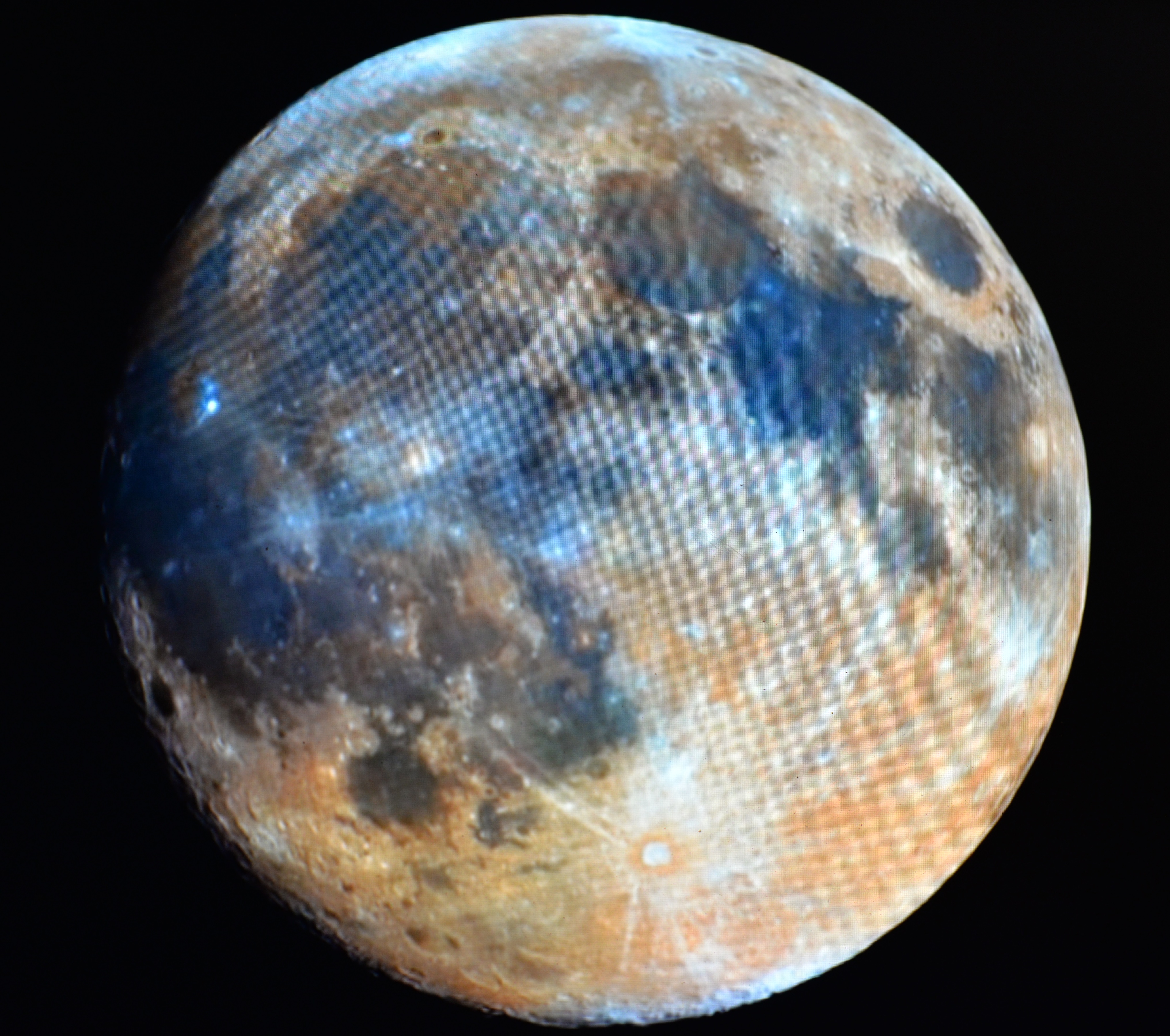 kolorowy Księżyc 02.1.jpg