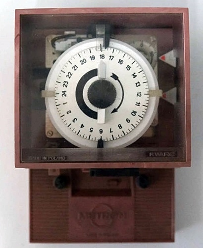 zegar-sterujacy-metron-vintage-prl-kolekcja-455885952.jpg.e50f1b716e9d7632ef30bb70c19c928e.jpg