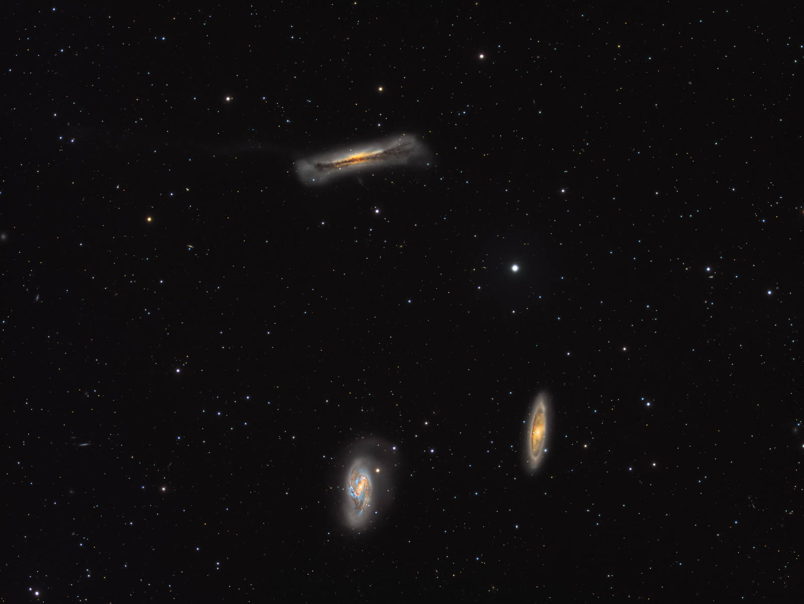 M_65_M_66_NGC_3628.jpg