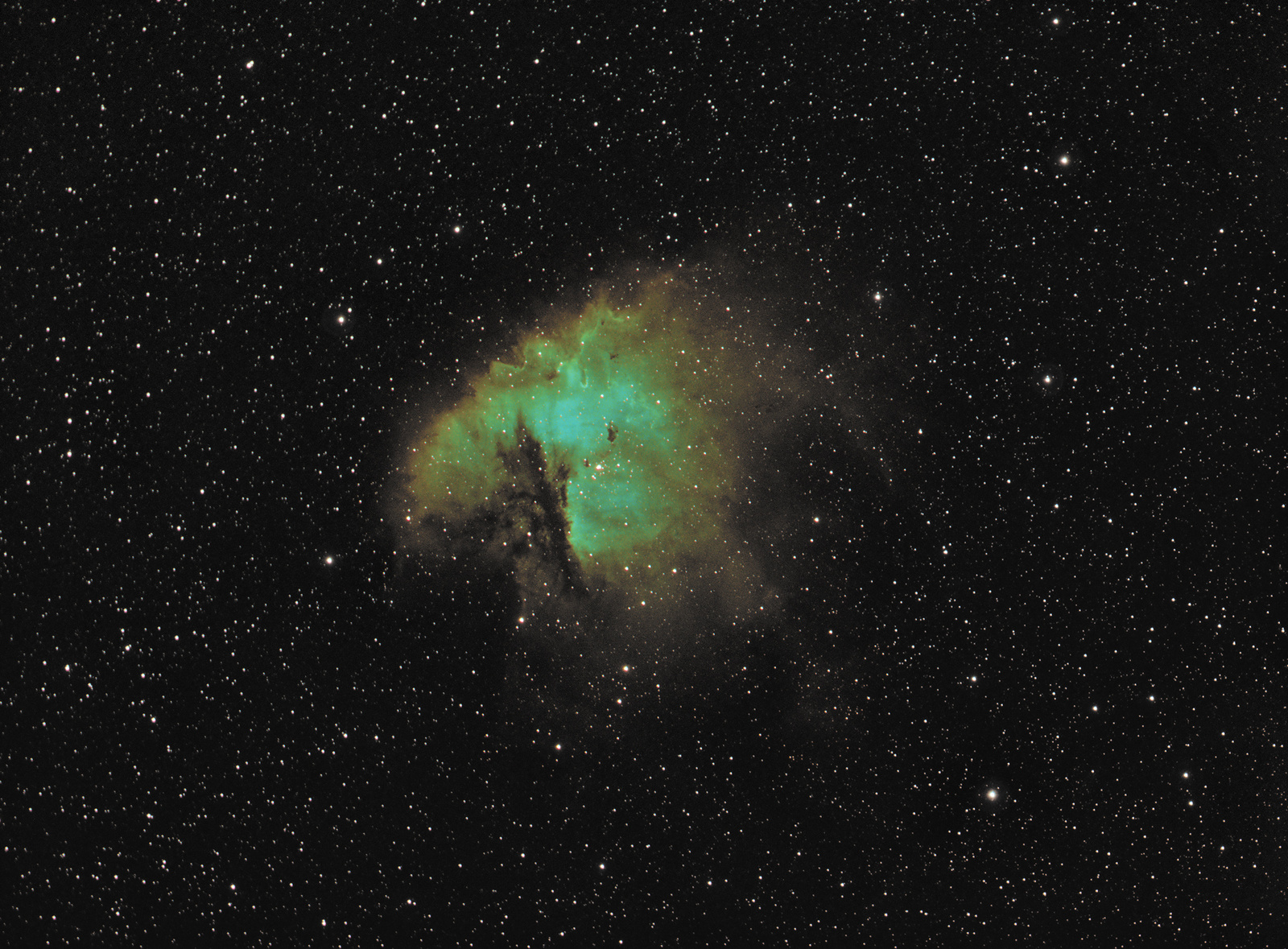 NGC281_HST_30x180s_HA_OIII_SII.jpg