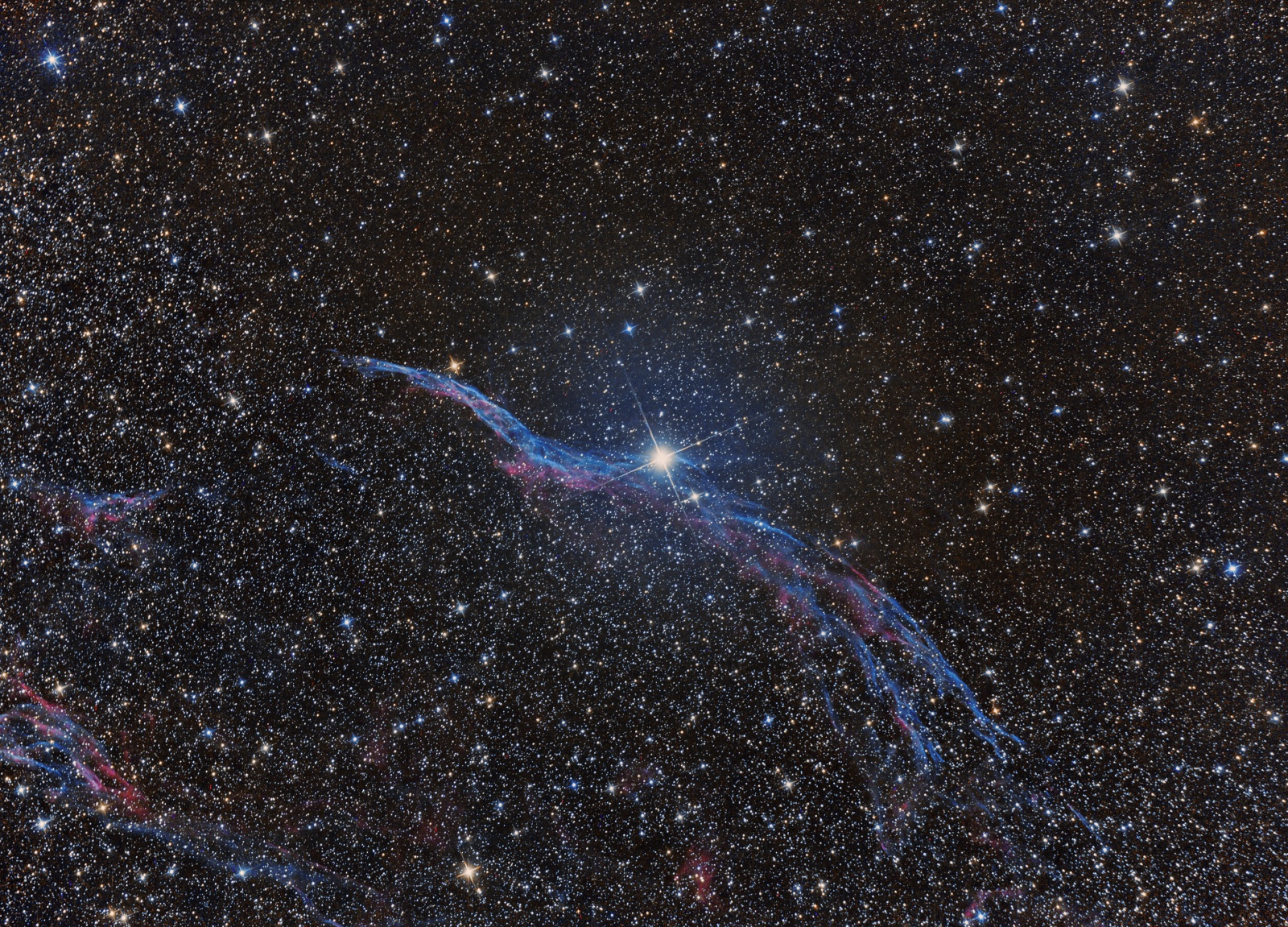 NGC 6960 m.jpg