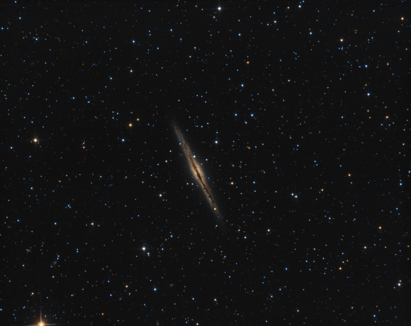 1728997849_NGC891L91x120N8OneRGB14x300TSOnew7.thumb.jpg.27ba5ede48affda61d5a503fcfbce372.jpg