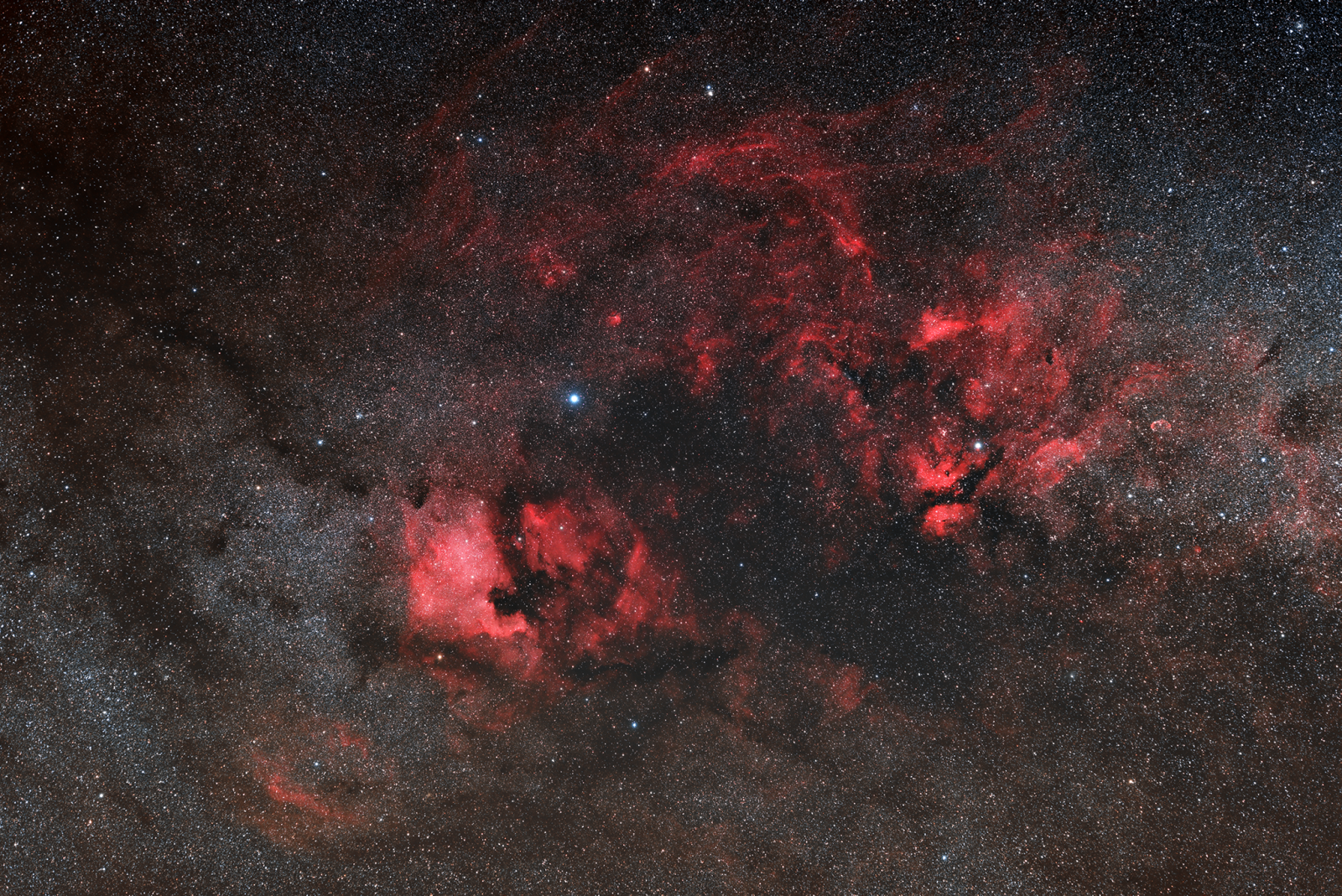 Cygnus_26_03_2020_Sigma_105mm.png