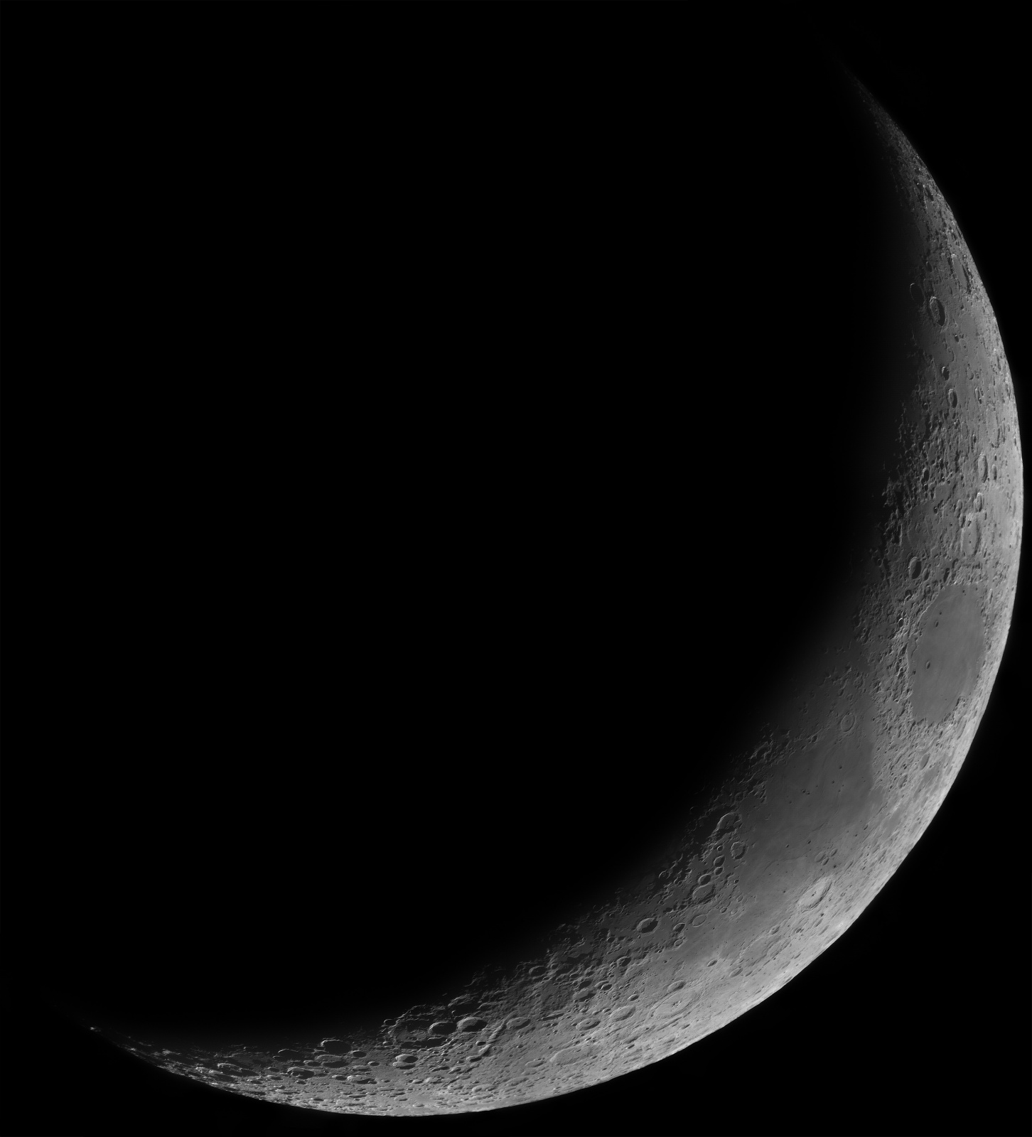 2020-05-26-1818_1824_0-PP742-Moon_lapl4_ap31_ImPPG350_PScrop-panorama.jpg