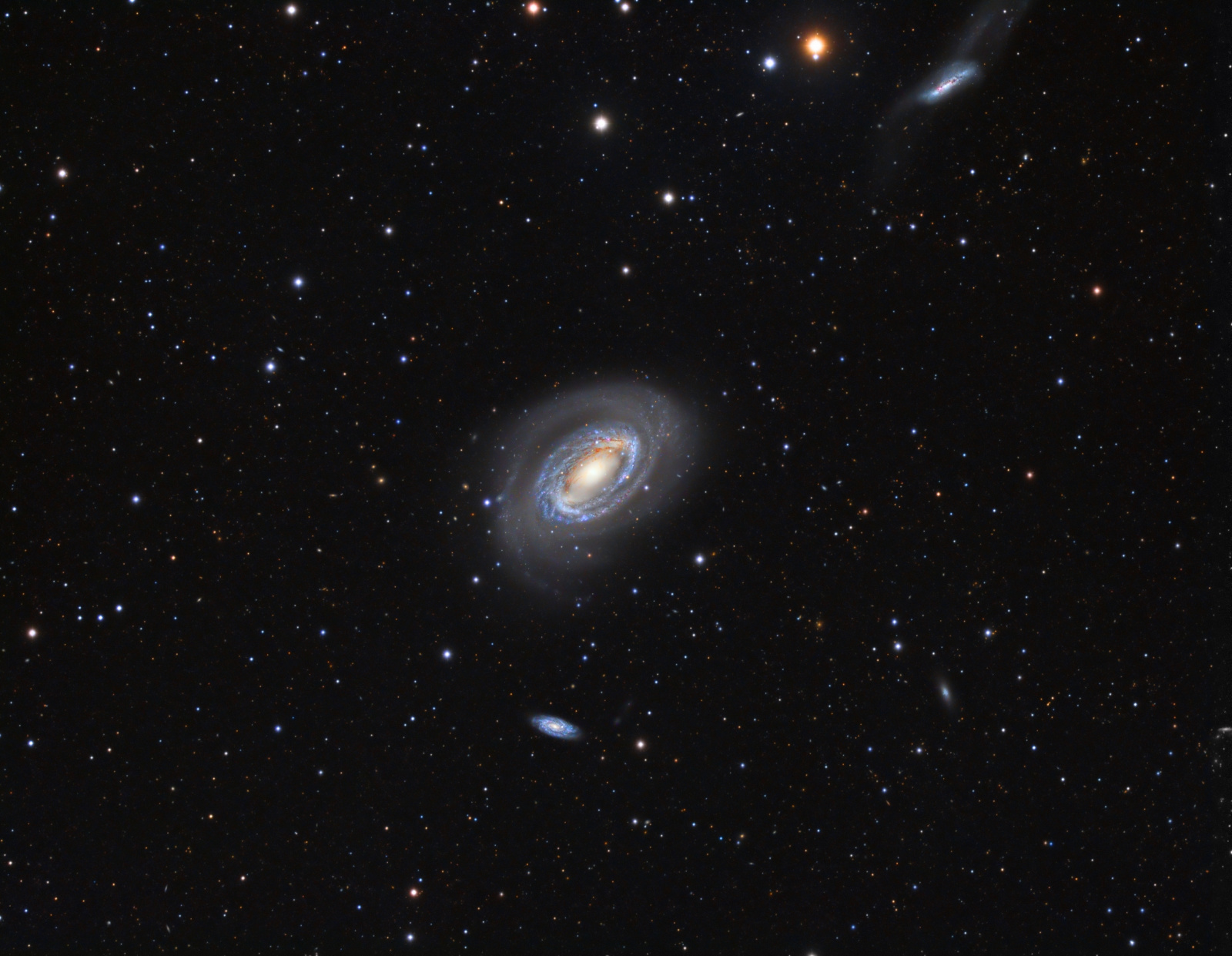 NGC4725_koniec.jpg