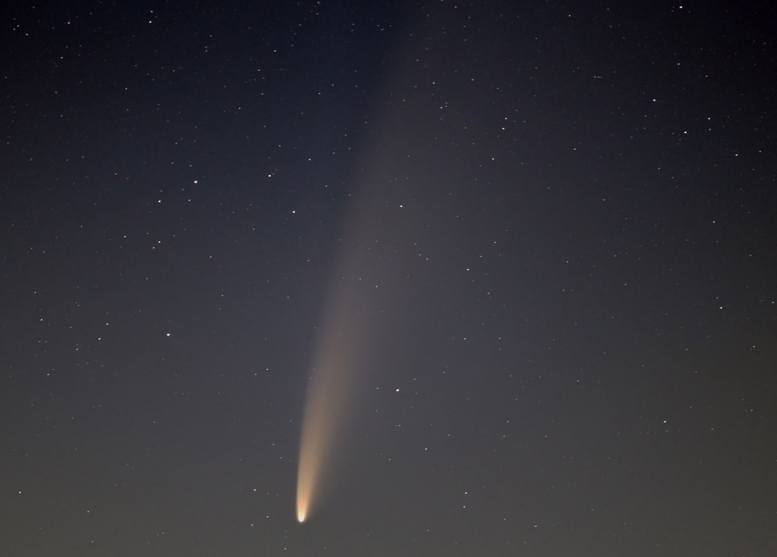 Kometa C.2020-F3-NEOWISE 300mm ISO6400 3.2s.jpg