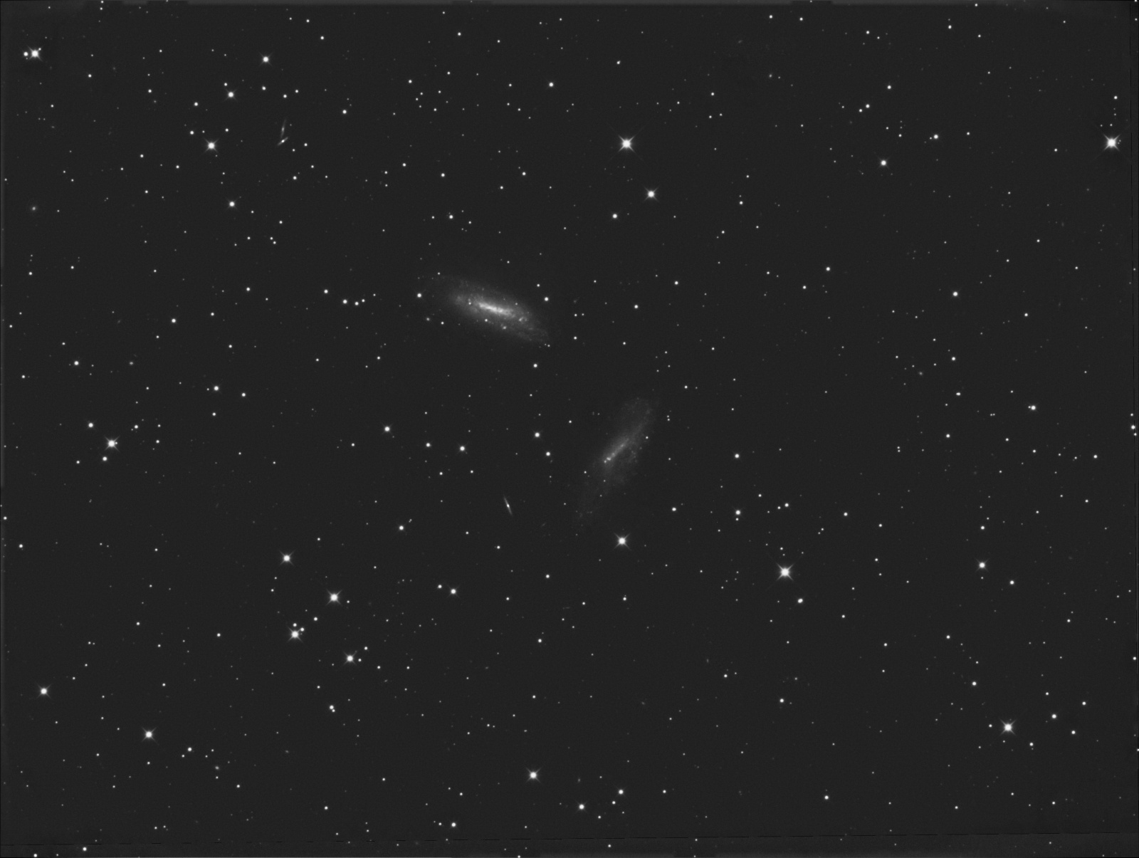 1692568403_NGC6722dni44minDarkiiBiasyFinal1.jpg