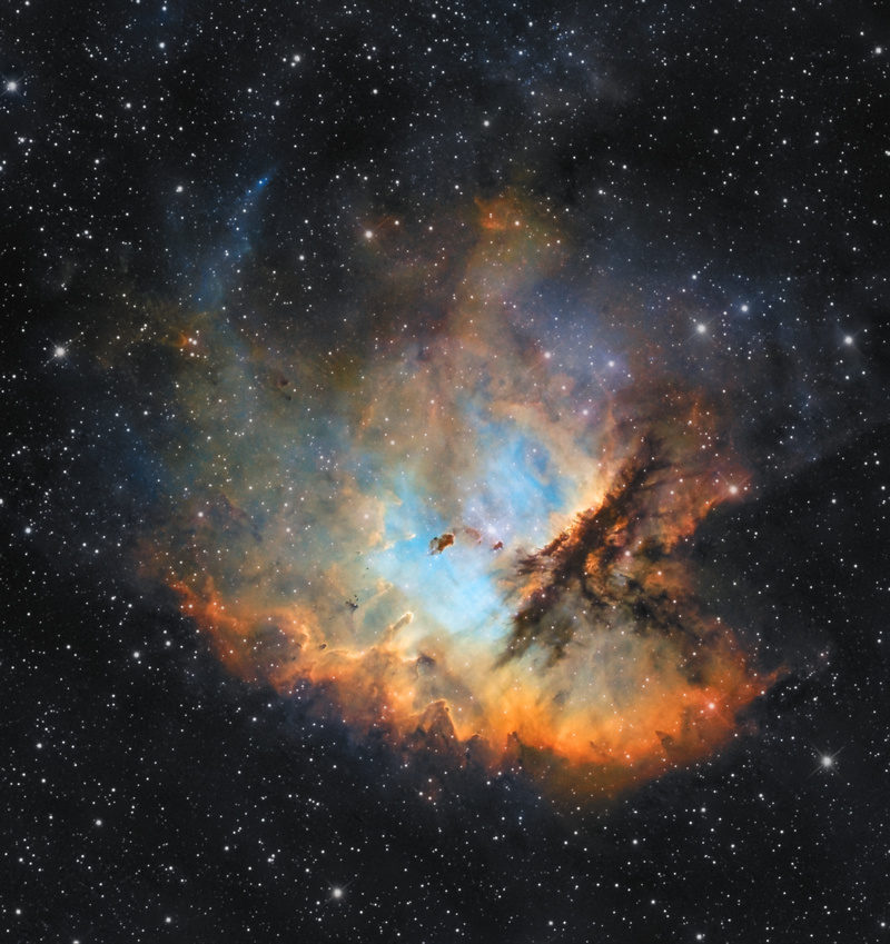 NGC281_800px.jpg