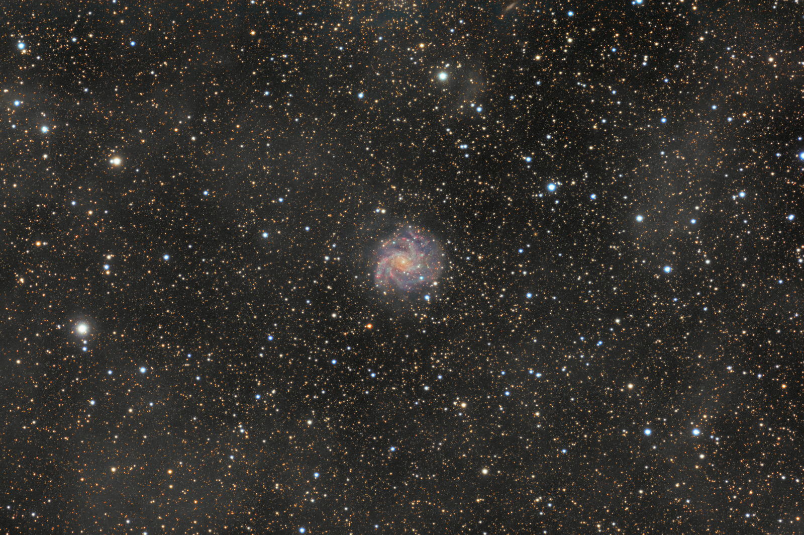 NGC6946.thumb.jpg.947f89acd1060a3cf91dd96c84ecf2f5.jpg