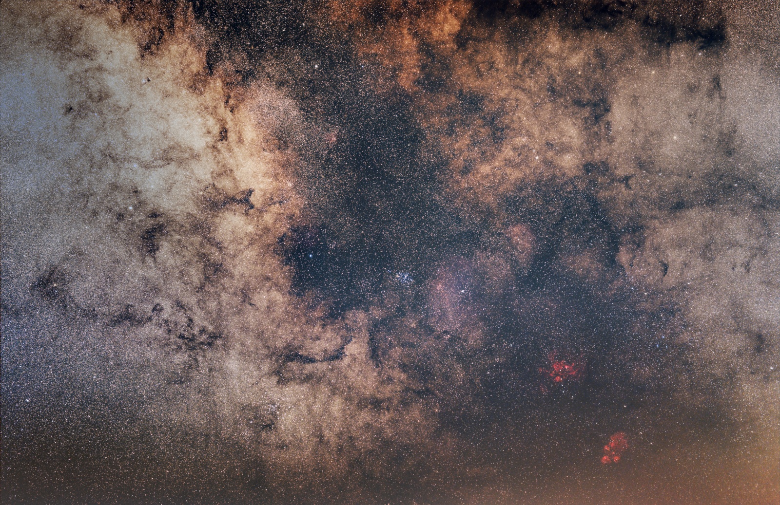 NGC6334_v1_7.jpg