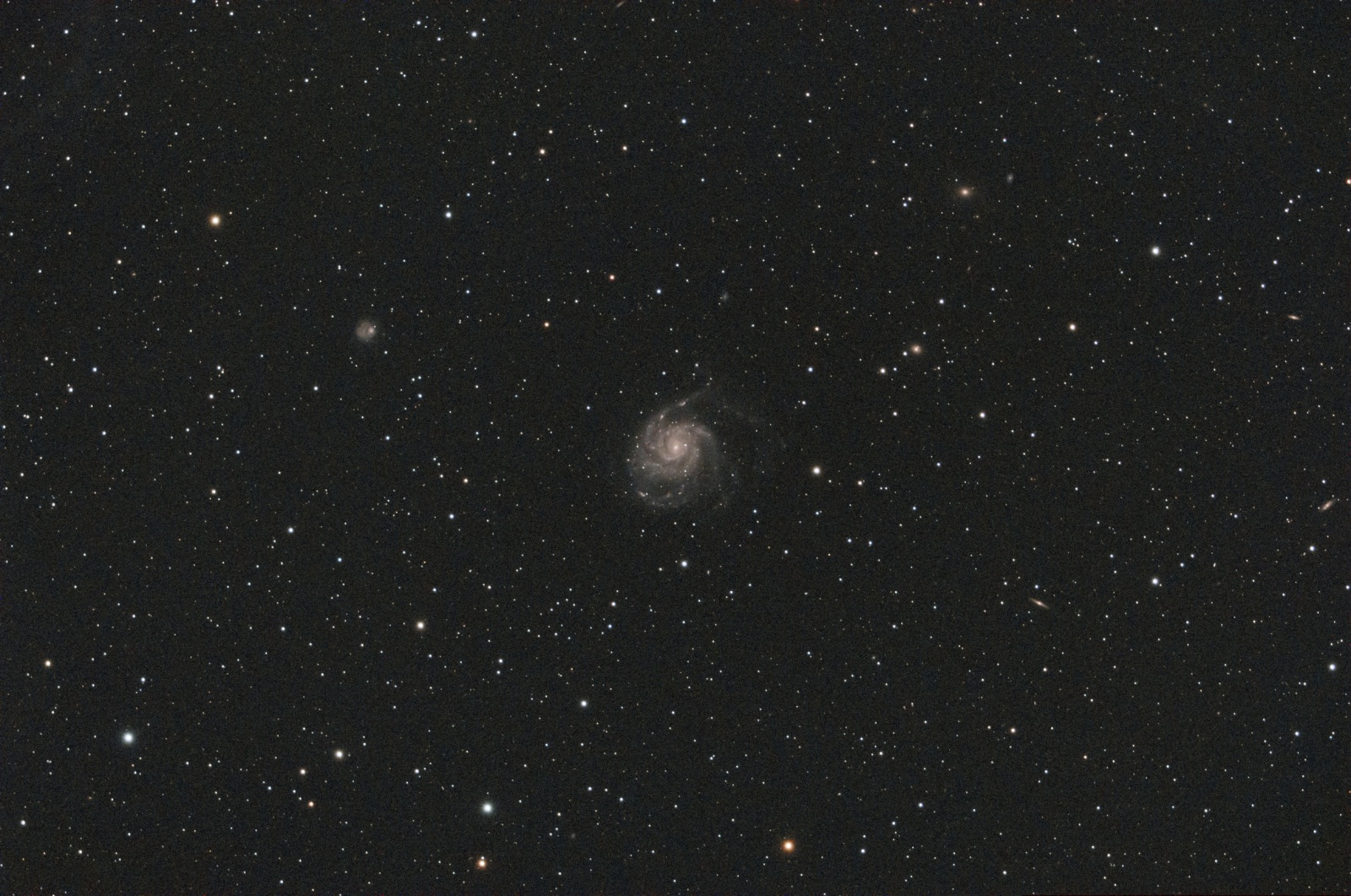 M101-2x600s-L-pro.jpg