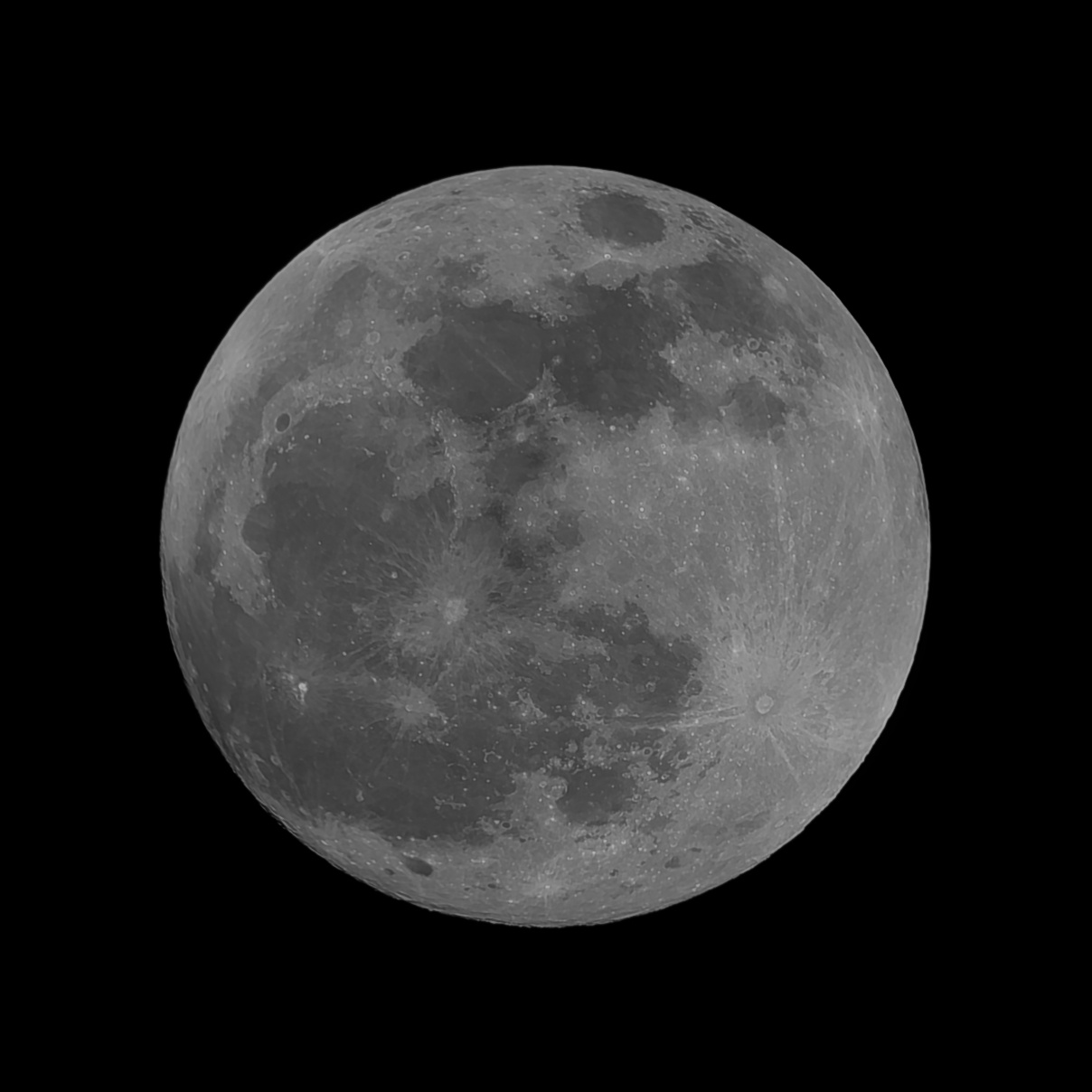 Луна алтайский край. Пятая Луна. Луна 27. Луна 5 сентября 2003 года. 27 Лунные сутки фото.