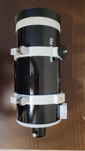 Więcej informacji o „SW Mak 127 1,25" + filtr słoneczny + vixen 15mm + kątówka”