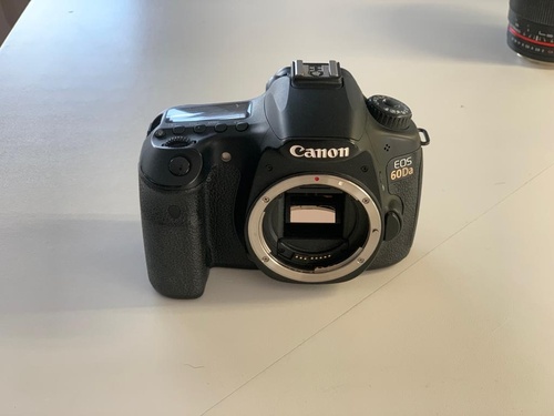 Więcej informacji o „Canon 60 Da + dodatki”