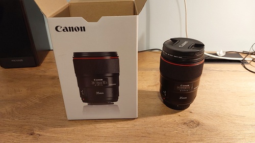 Więcej informacji o „Canon EF 35 mm f/1.4L II USM”