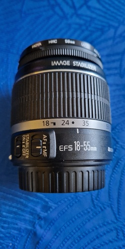 Więcej informacji o „Obiektyw Canon 18-55 mm”