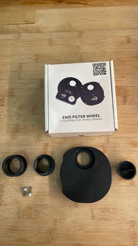 Więcej informacji o „ZWO Manual Filter Wheel (5 x 1.25″)”