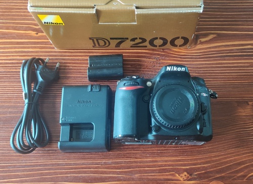 Więcej informacji o „Nikon d7200 astromod”