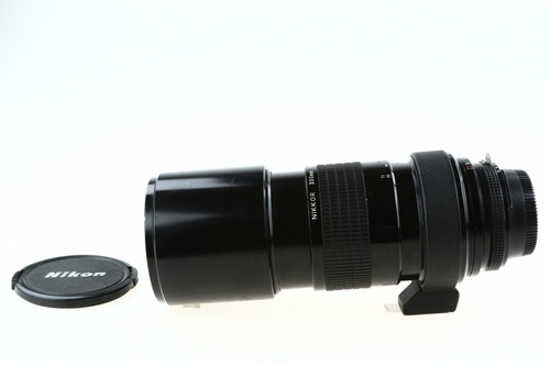 Więcej informacji o „Obiektyw Nikon F Nikkor 300/4.5 manual”