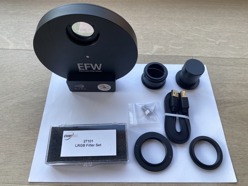 Więcej informacji o „Koło filtrowe ZWO EFW 8 x 1.25”/31mm + filtry”