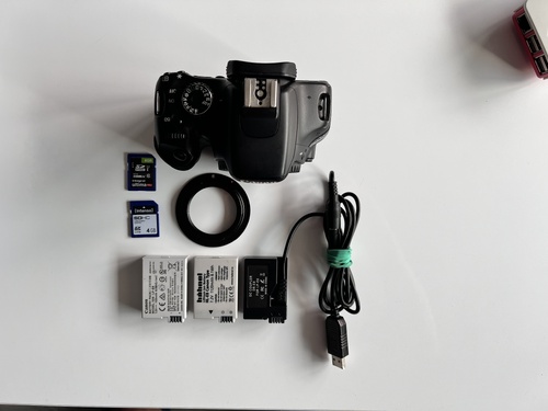 Więcej informacji o „Canon Eos 550D Astromod + Karta + Adapter zasilania”