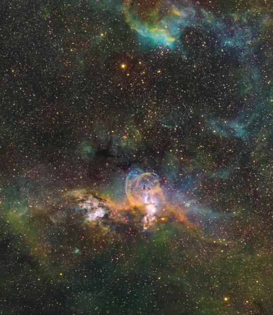NGC3576-Statua-SF.jpg