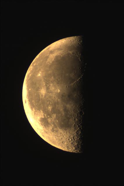 moon24082016.jpg