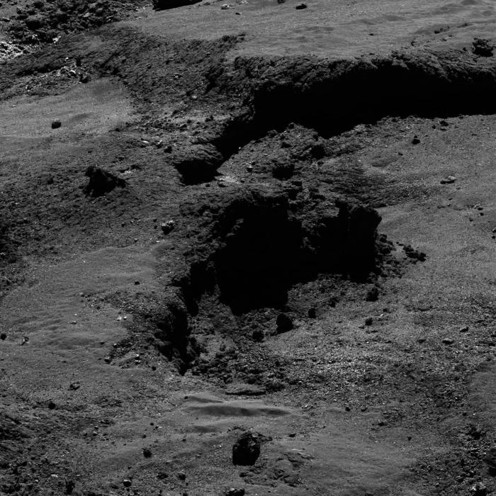 Comet_on_21_May_2016_OSIRIS_narrow-angle_camera.jpg