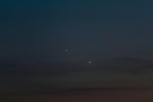 Koniunkcja-Wenus-i-Jowisza.jpg