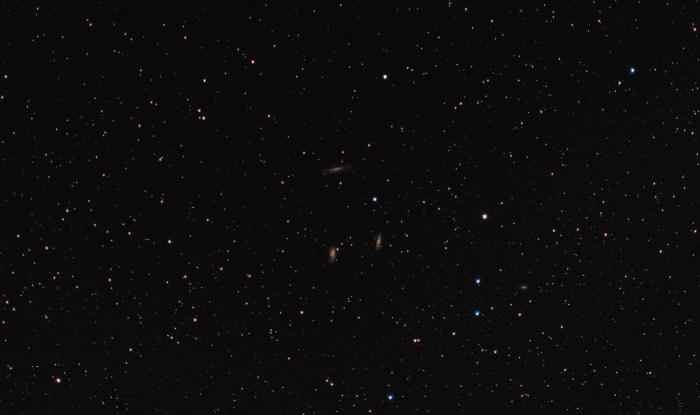 Grupa-galaktyk-M66.jpg