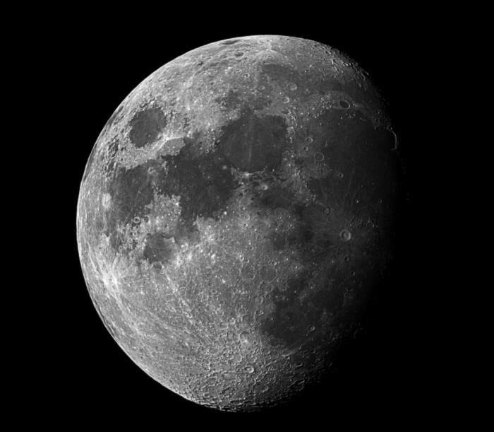moon_03.08.2017.jpg