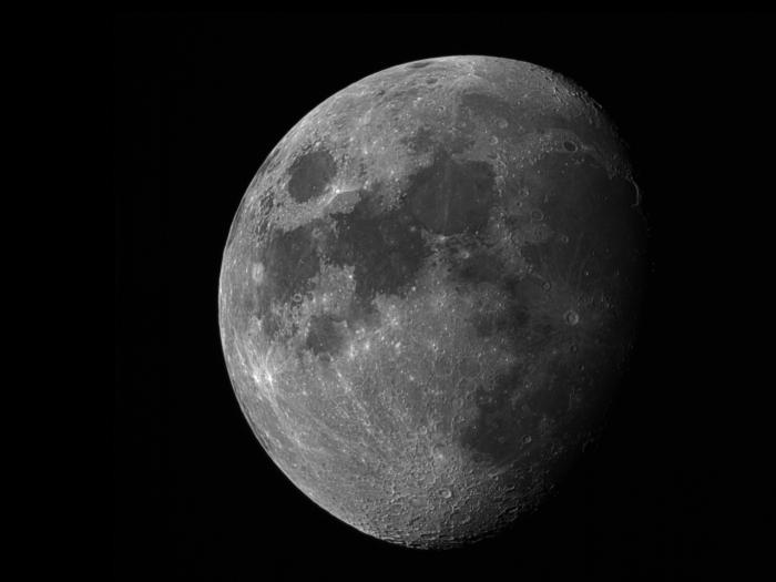 moon_03.08.2017_stack.jpg