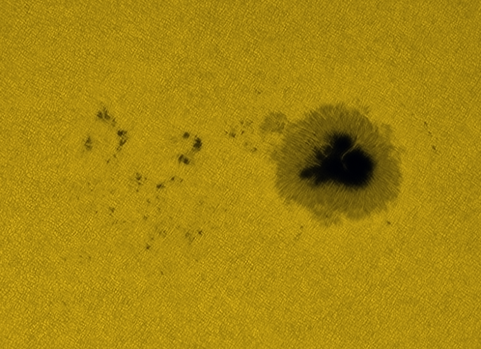 AR2529_15.04.16_1800mm.png