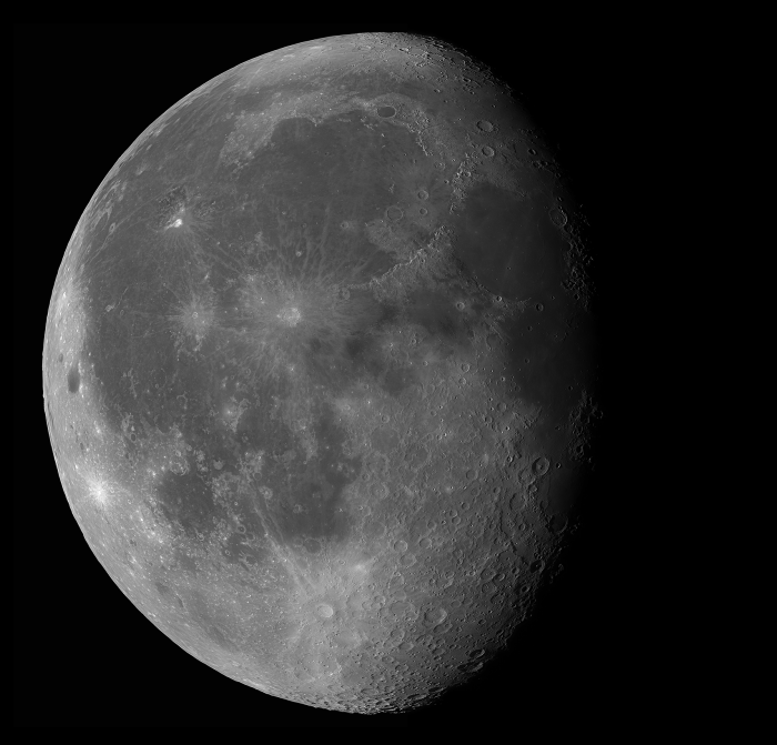 Księżyc_24.07.16_600mm_v2.png