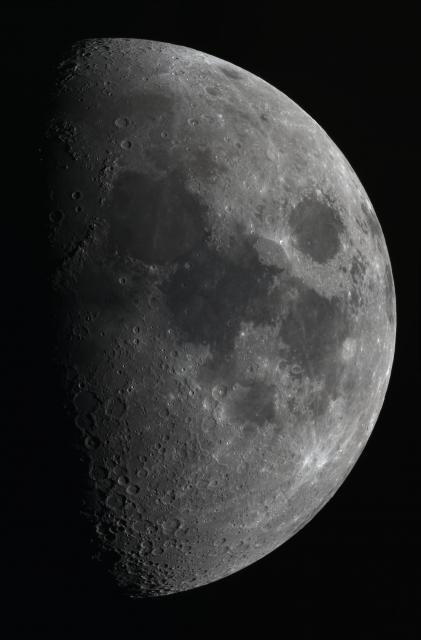 Księżyc_16.03.16_1800mm.jpg
