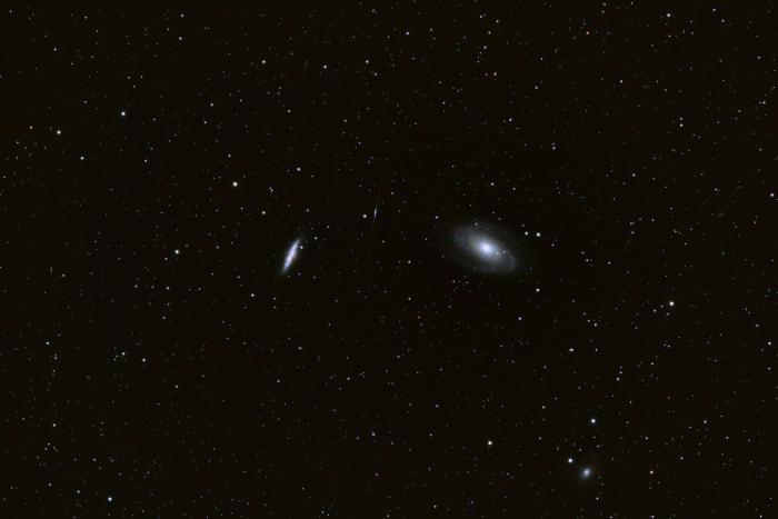 M81 M82 meteor.jpg